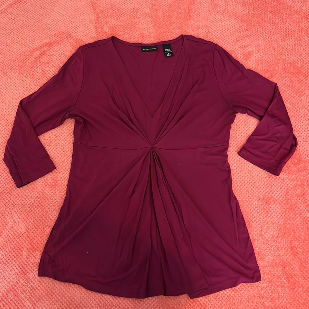 Magenta stretch blouse.